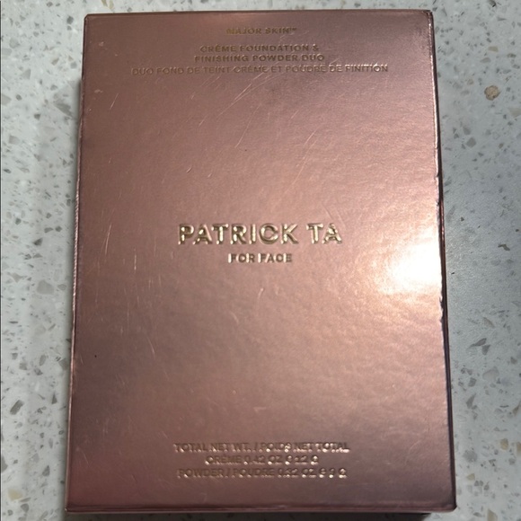 Patrick Ta Other - Patrick Ta Creme Foundation and Finishing Powder Duo